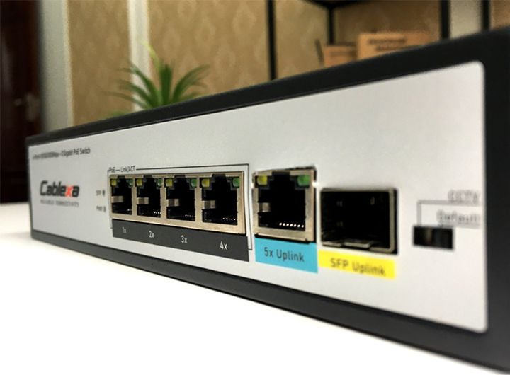 Switch FMC-4PGE1GE1GF hãng Cablexa