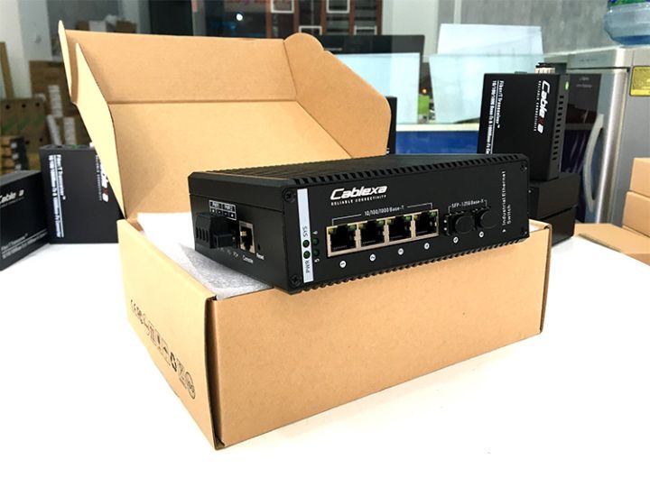 Switch công nghiệp POE 1Gb 4 cổng Ethernet, 2 cổng SFP IES7510-4PGE2GF-CA